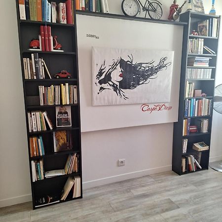 Fun And Quiet Apartment Paris Exterior photo