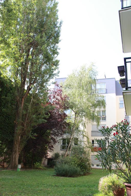 Fun And Quiet Apartment Paris Exterior photo
